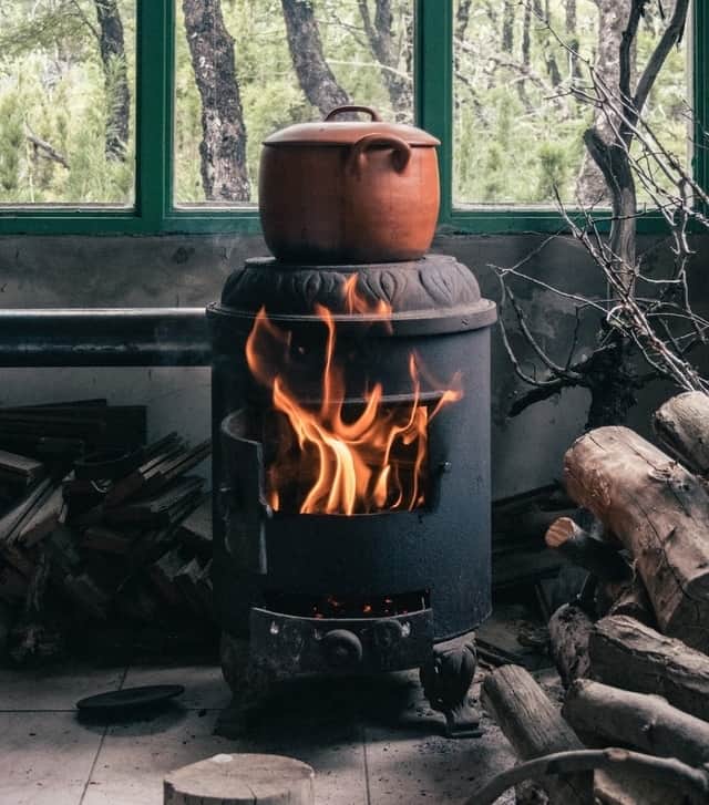 Uncertified potbelly wood stove